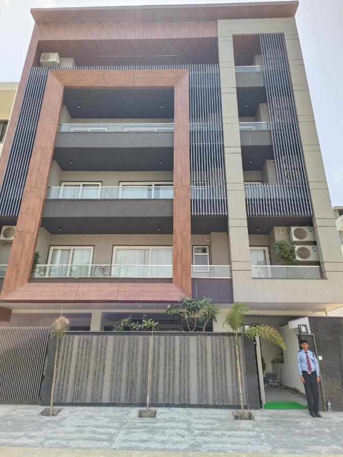 Inception Residence Γκουργκάον Εξωτερικό φωτογραφία